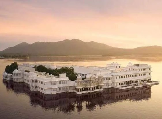 Udaipur Sightseeing Tour